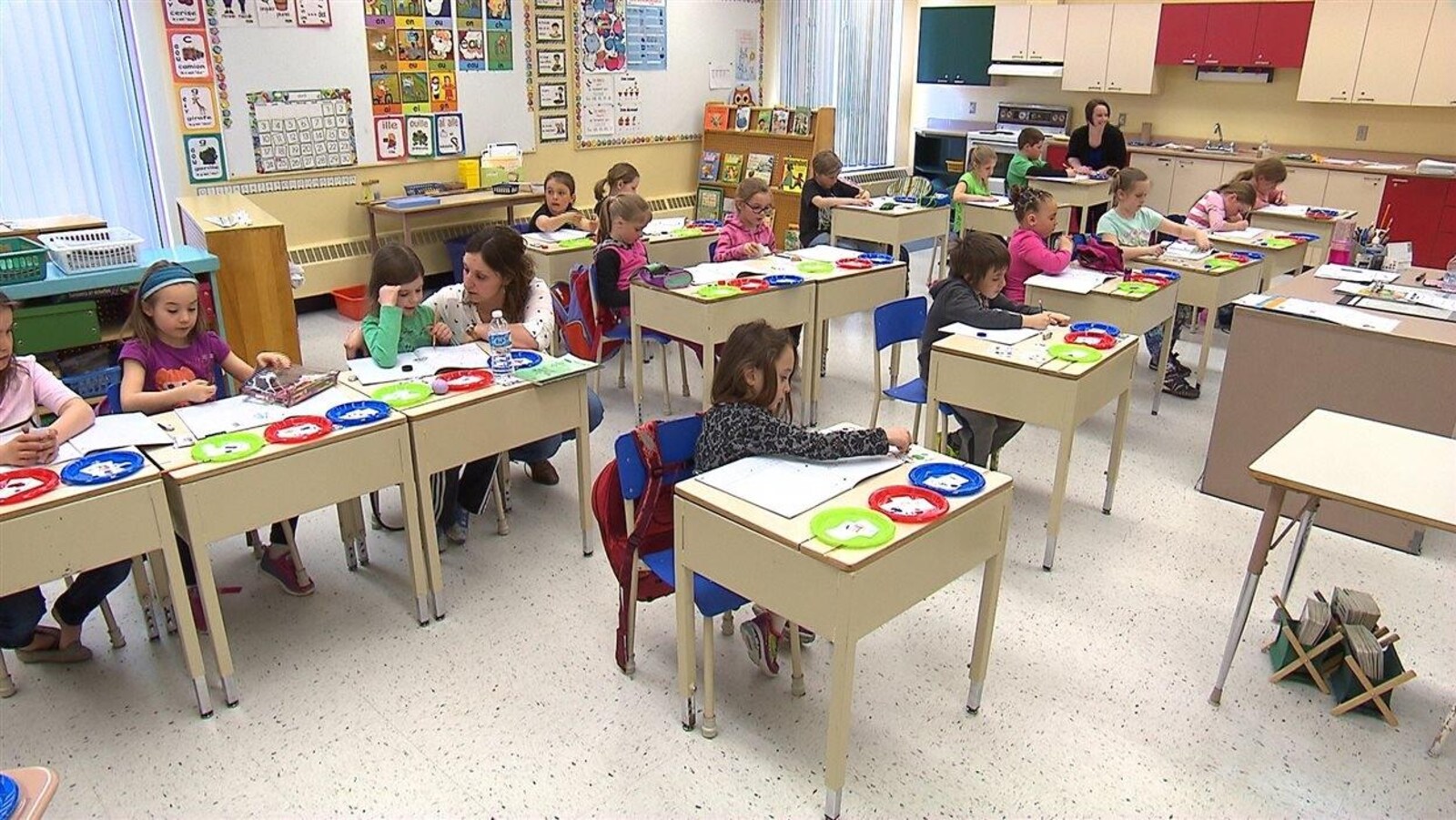 Des enfants dans une école de Ragueneau