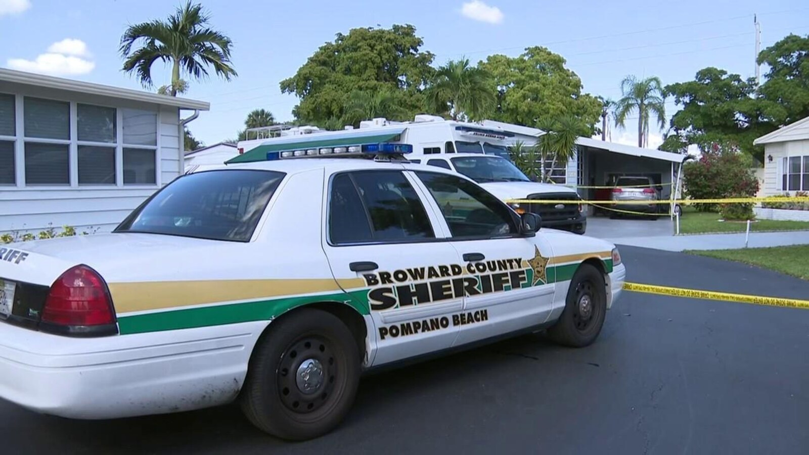 Un couple québécois retrouvé mort en Floride Un couple québécois retrouvé mort en Floride