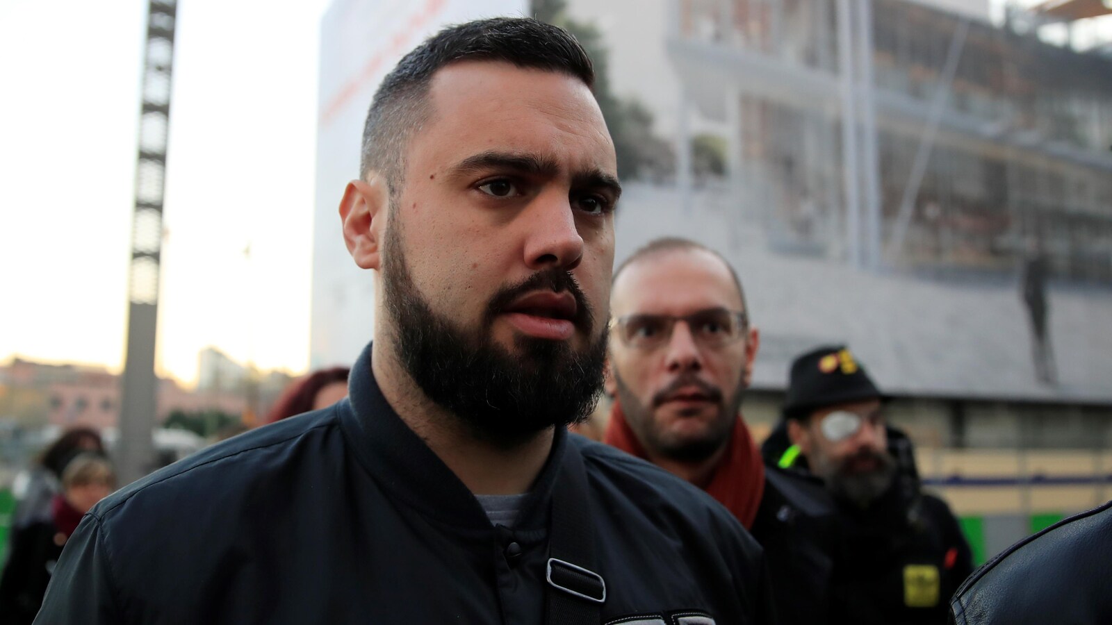 Éric Drouet se défend d'être un leader des gilets jaunes. Il se considère comme un relayeur d'informations.