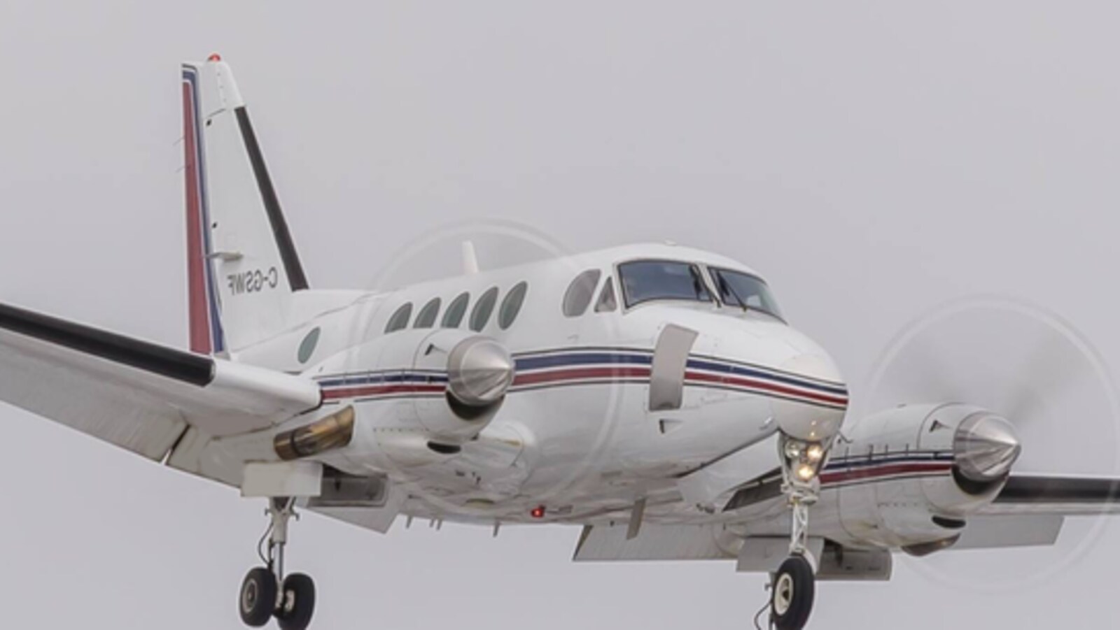 Beechcraft King Air B-100