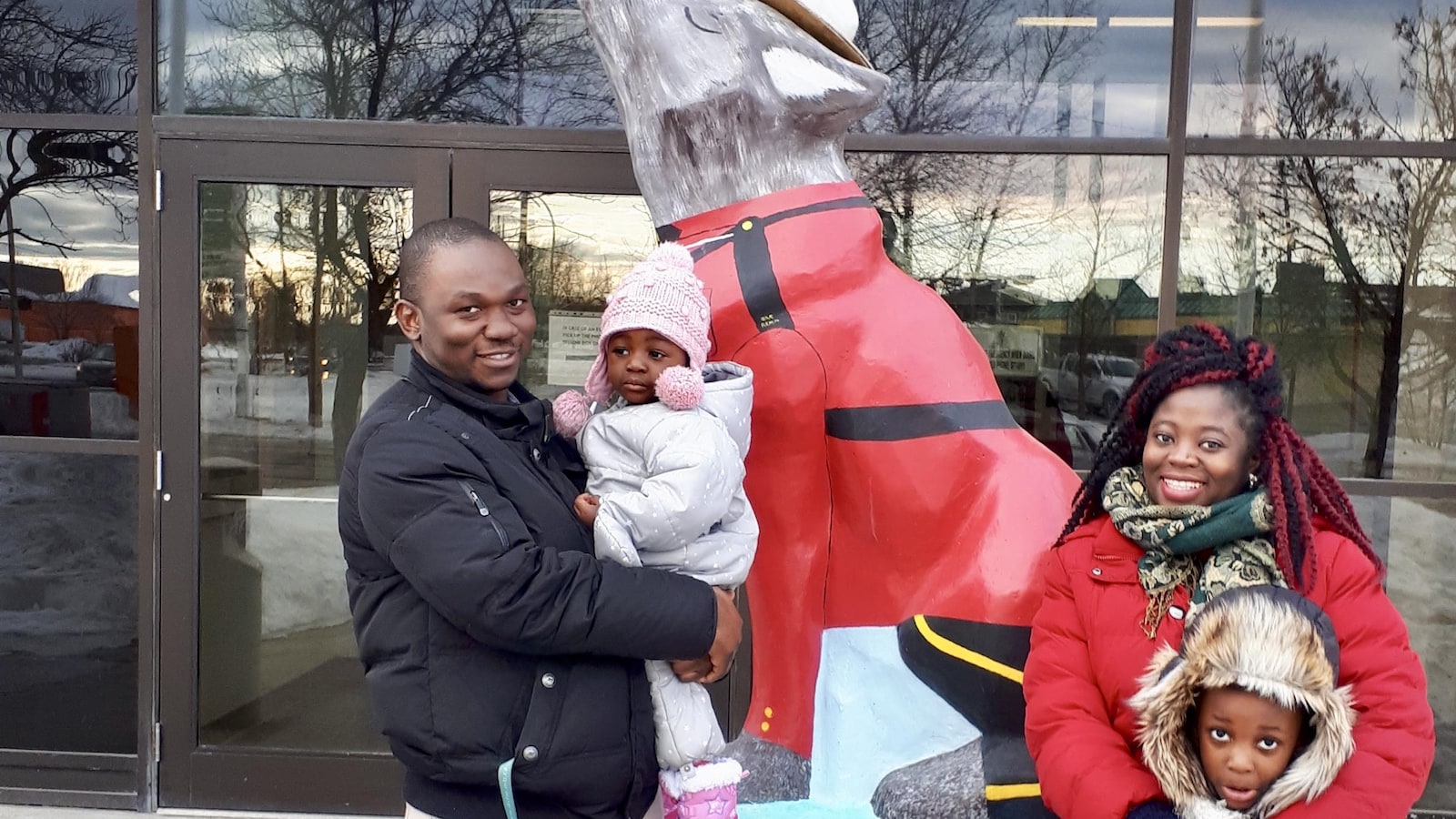 Priscille Kanouo, son conjoint, Jean Marc Ngosso, et leurs deux enfants.