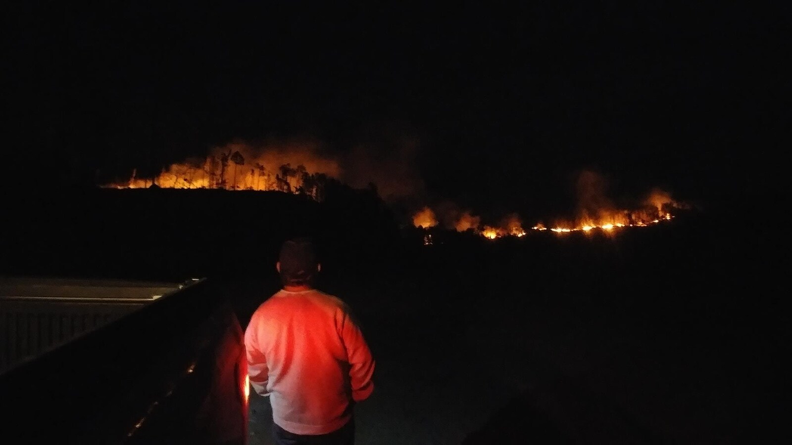 Jean Luc Kanapé, un trappeur innu, a observé l'incendie.
