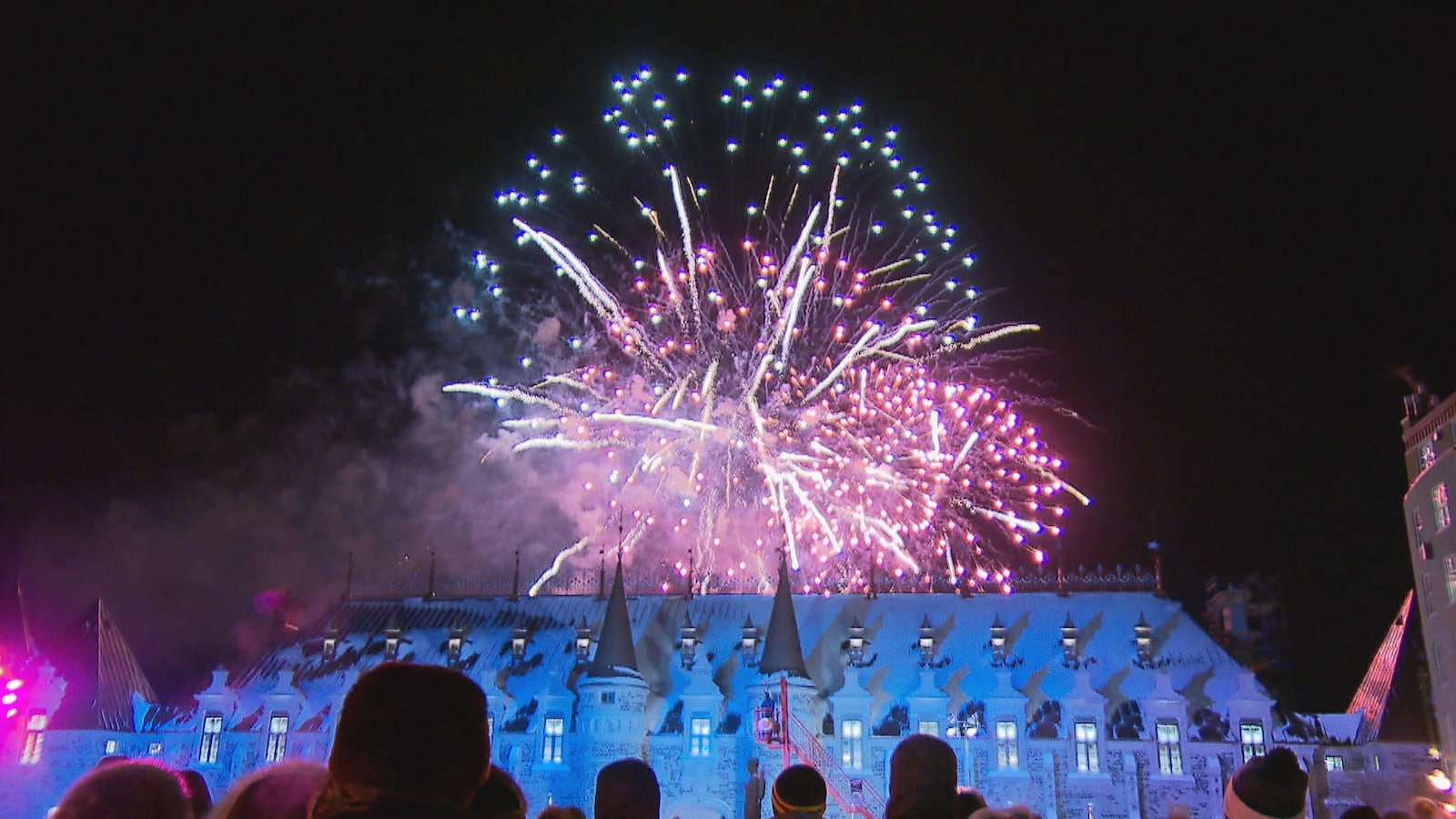 Les feux d'artifice pour souligner le Nouvel An à Québec.