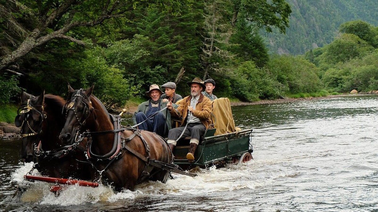 Scène tirée du film Pieds nus dans l’aube