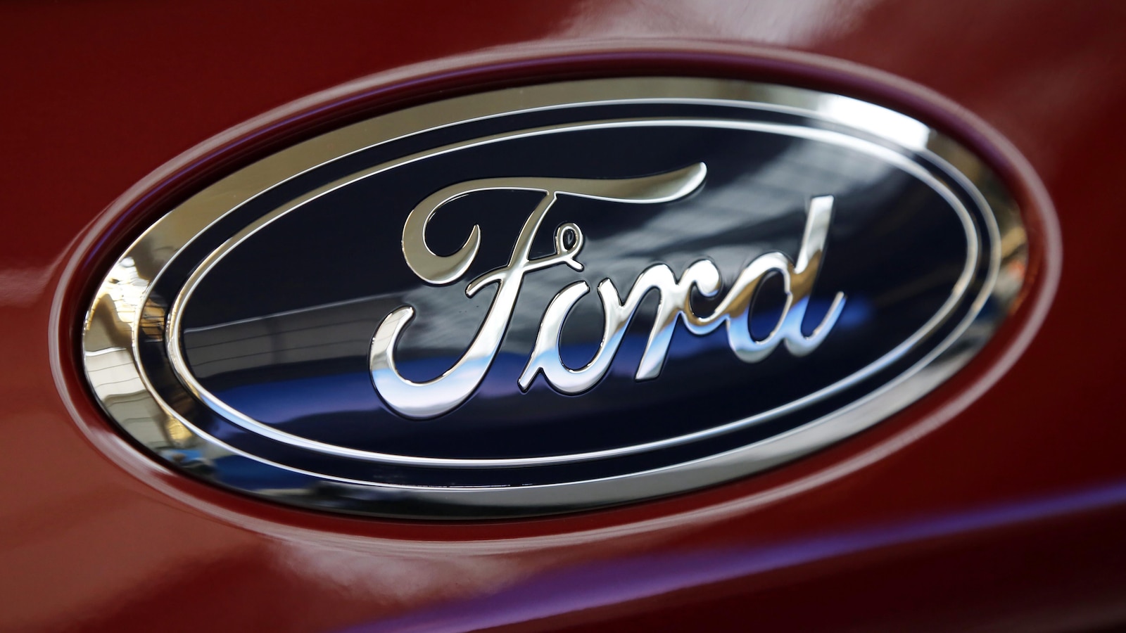 Logo du constructeur automobile Ford.