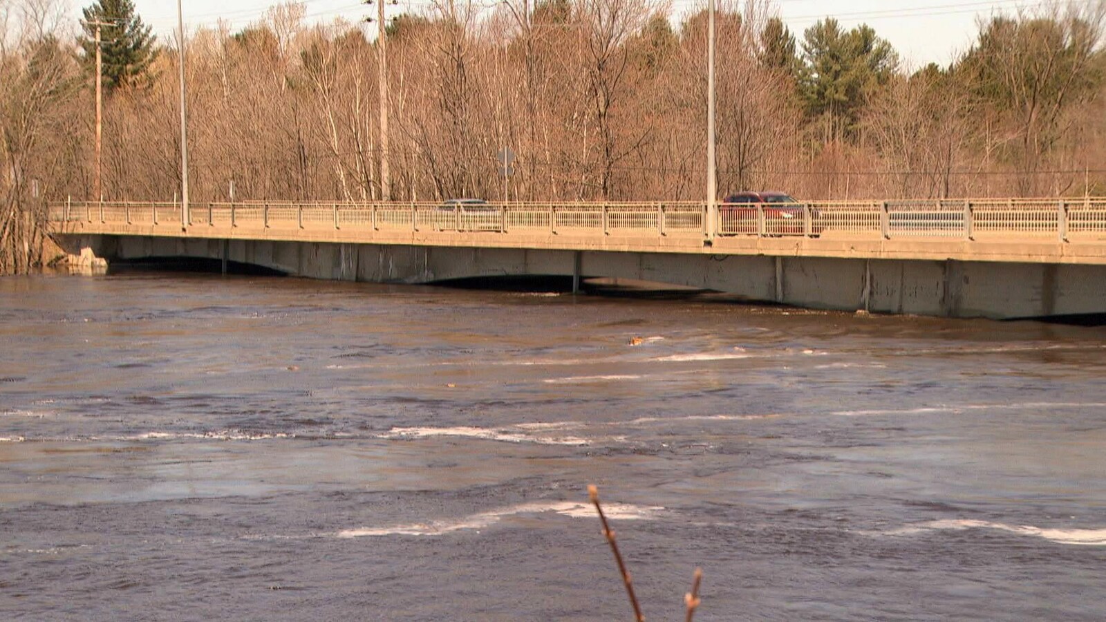 Évacuation obligatoire de certaines rues à FortCoulonge Crue