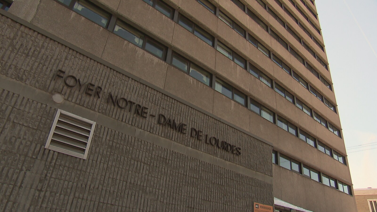 Pénurie de maind’œuvre un CHSLD de Québec contraint de fermer un