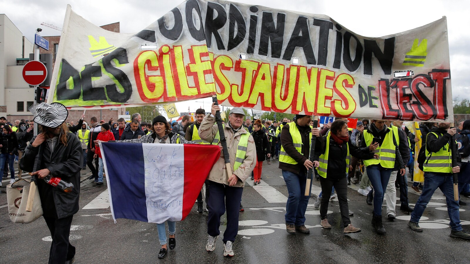 Un 1er mai plus jaune et noir que rouge Un 1er mai plus jaune et noir que rouge