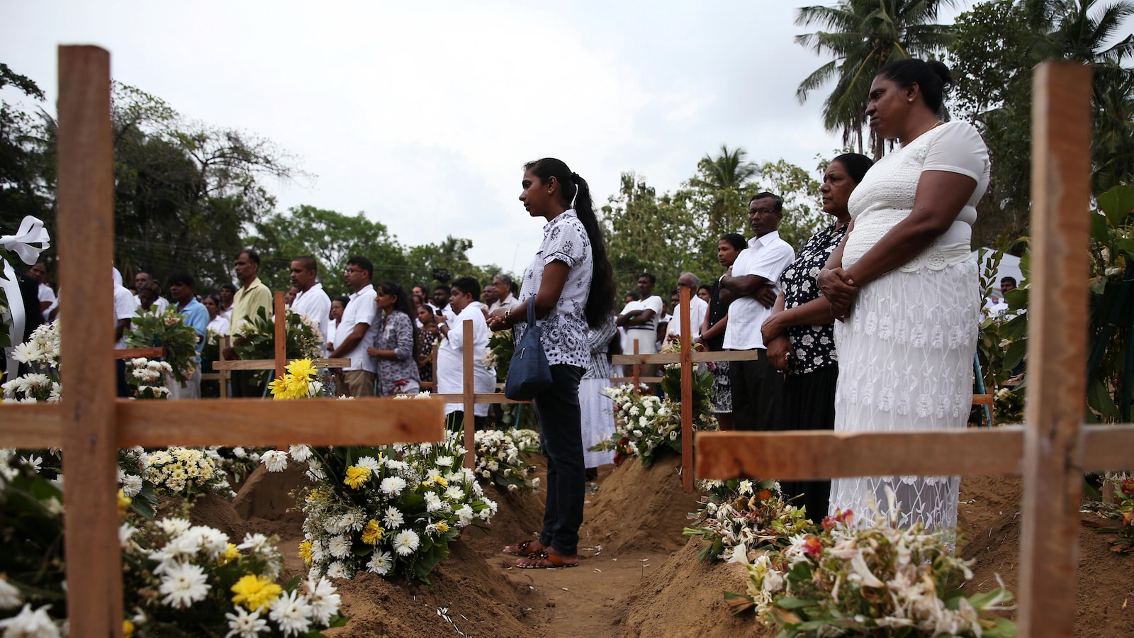 Funérailles de Dhami Brindya, 13 ans, victime d'un des attentats suicides à la bombe contre des églises et des hôtels de luxe le dimanche de Pâques, à Negombo, Sri Lanka, le 25 avril 2019.