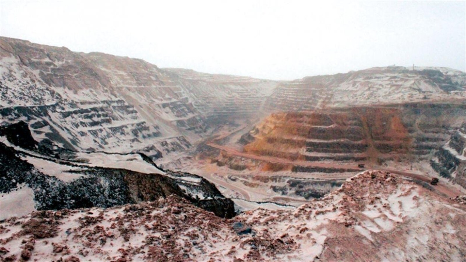 Une mine de fer à ciel ouvert