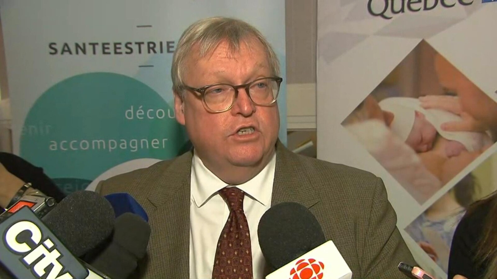 Le ministre Barrette ne sauvera pas Medicar de la faillite ICI Radio