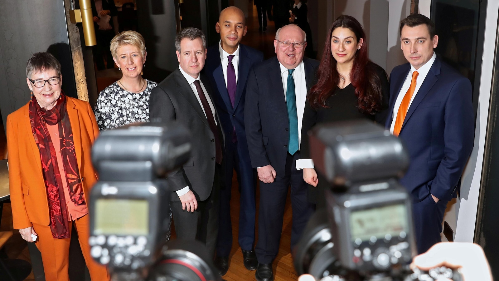 Les députés démissionnaires du Parti travailliste : Ann Coffey, Angela Smith, Chris Leslie, Chuka Umunna, Mike Gapes, Luciana Berger et Gavin Shuker.