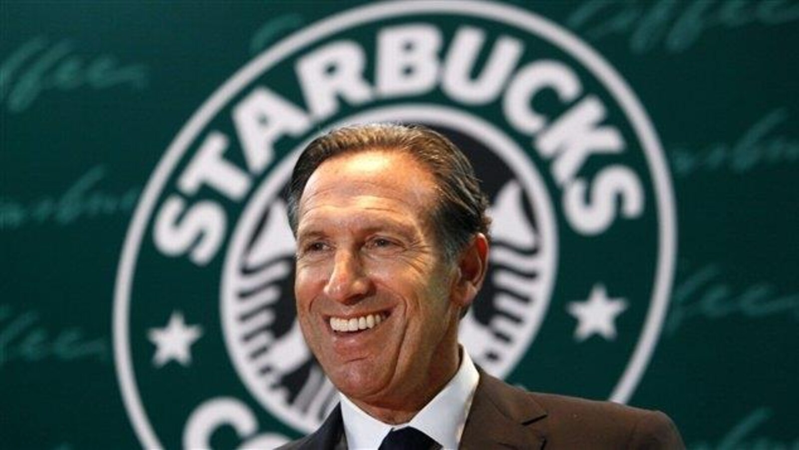Le président exécutif de Starbucks, Howard Schultz.