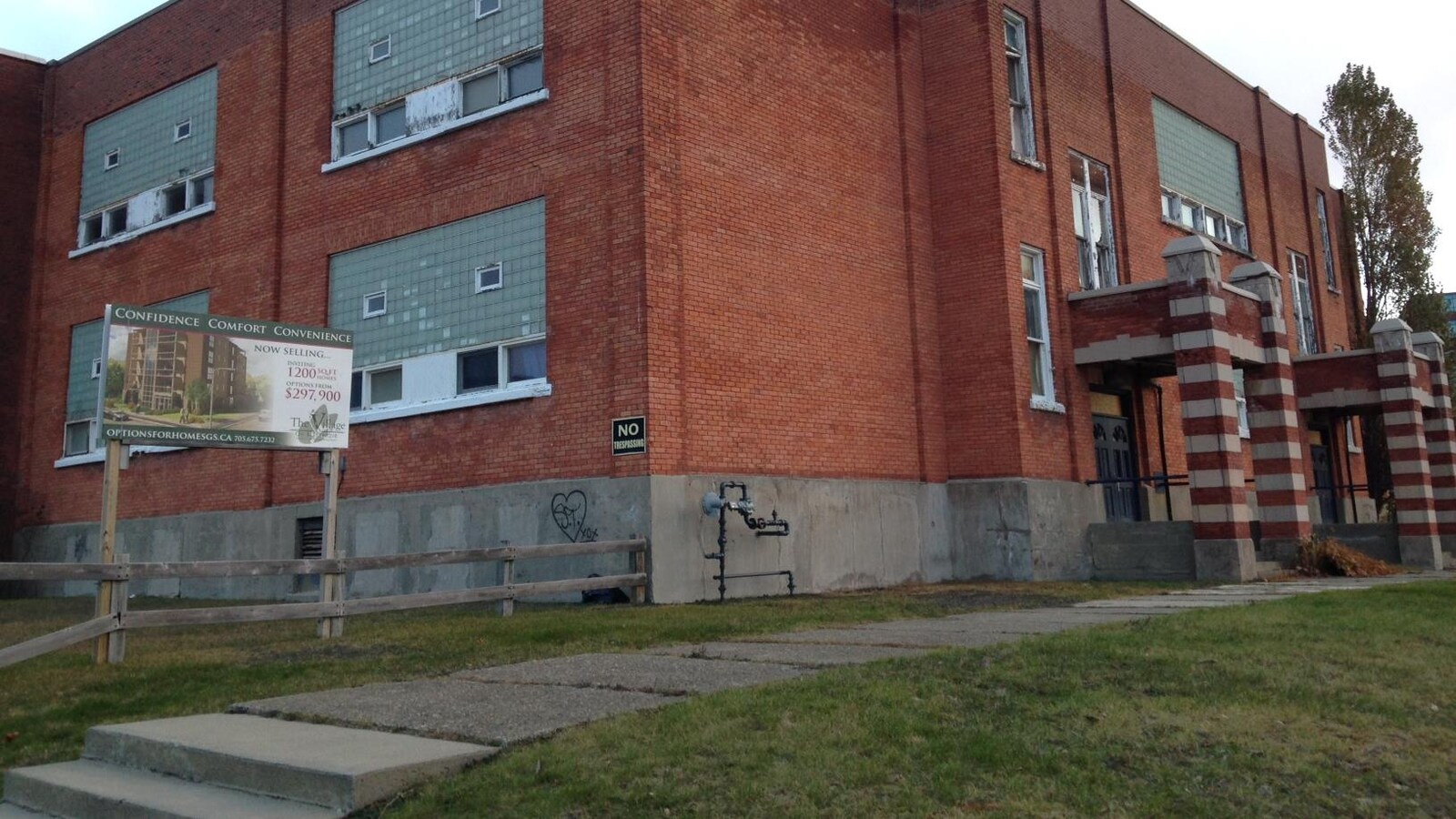 La Foire d’art alternatif de Sudbury investit une école abandonnée