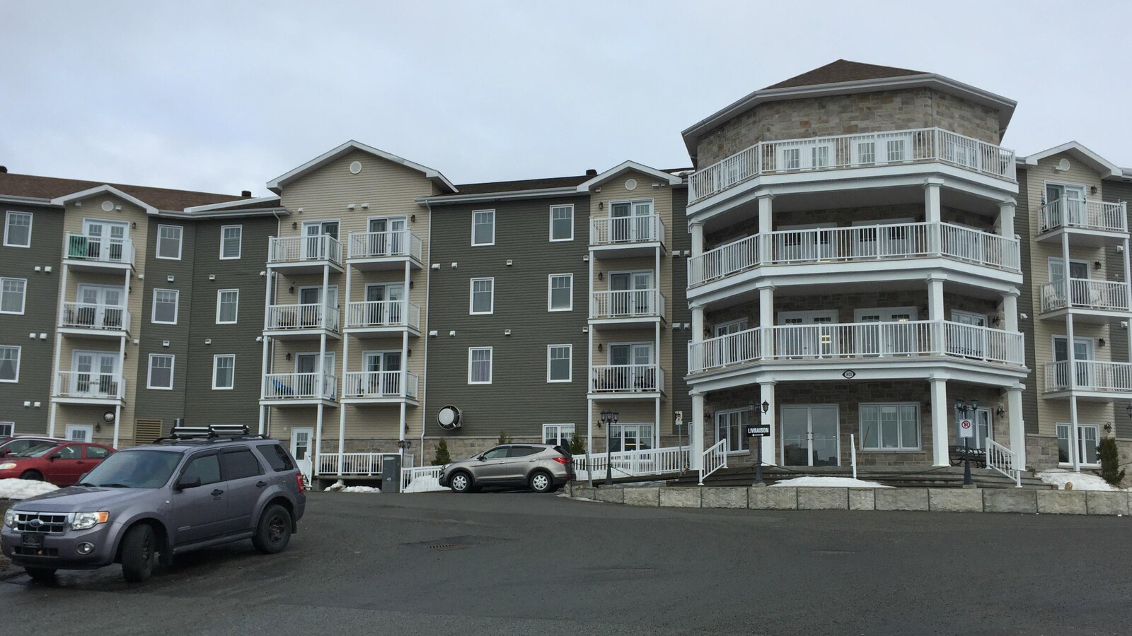 Un bâtiments contenant plusieurs logements.