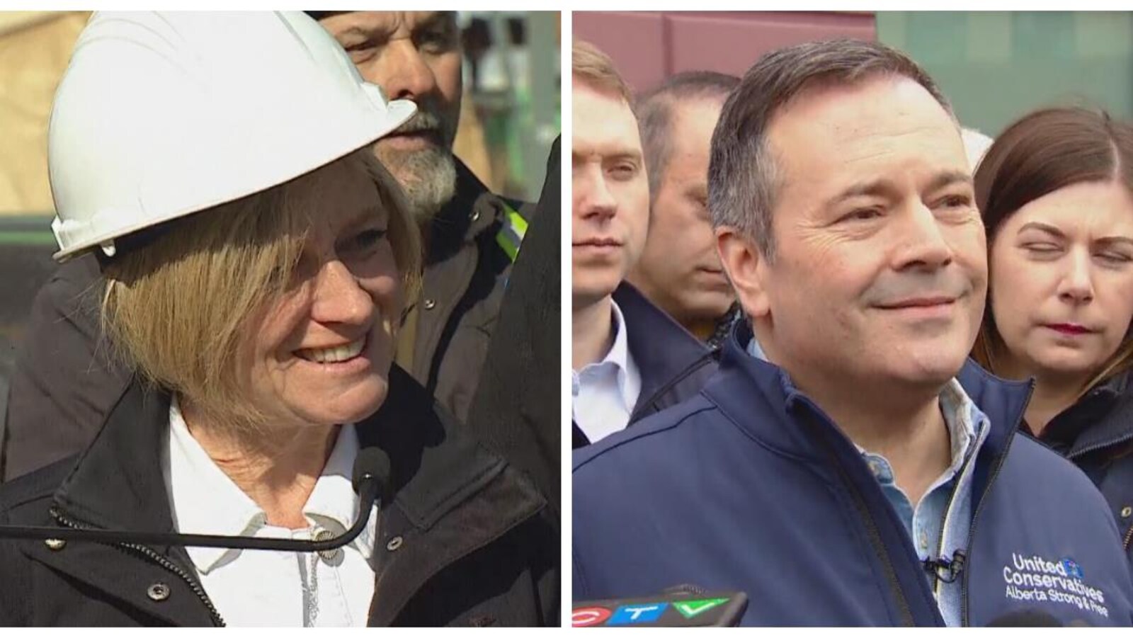 Rachel Notley porte un casque blanc et sourit à la caméra. Jason Kenney sourit devant des micro tendus.