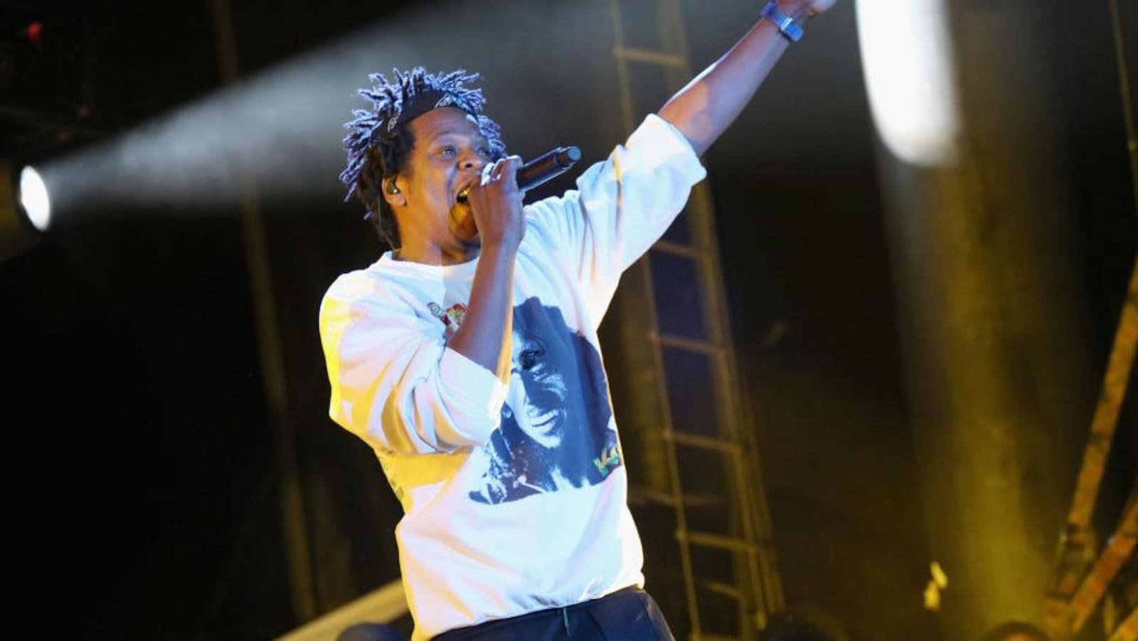 Magazine Forbes Jay-Z, premier milliardaire du rap Magazine Forbes Jay-Z, premier milliardaire du rap
