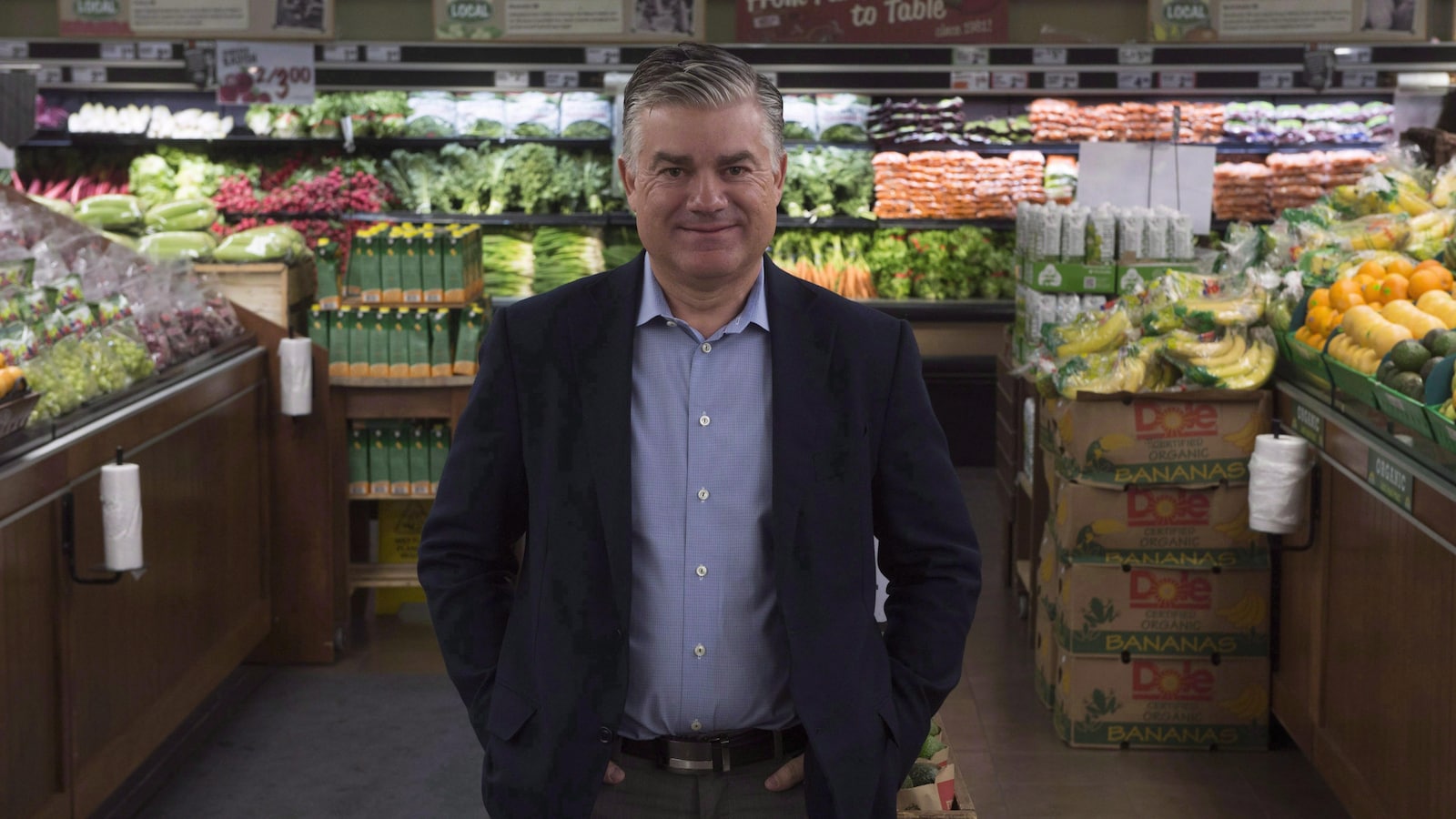 Jeff York, le PDG de Farm Boy dans un magasin en 2016.