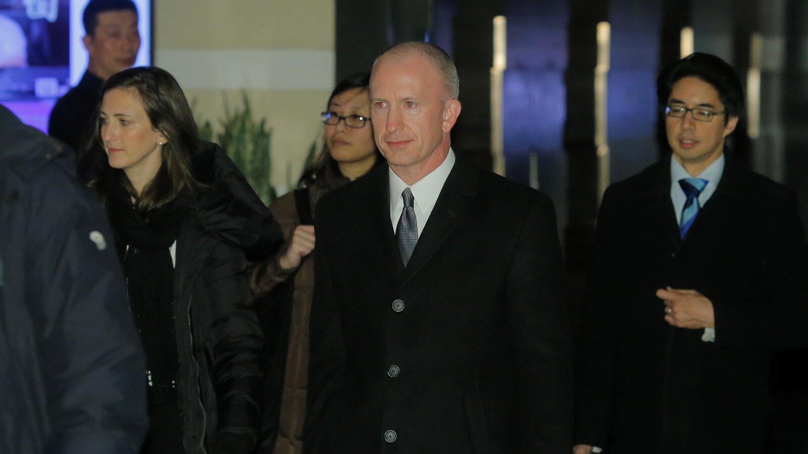 Le représentant adjoint américain pour le Commerce Jeffrey Gerrish à sa sortie d'un hôtel de Pékin.