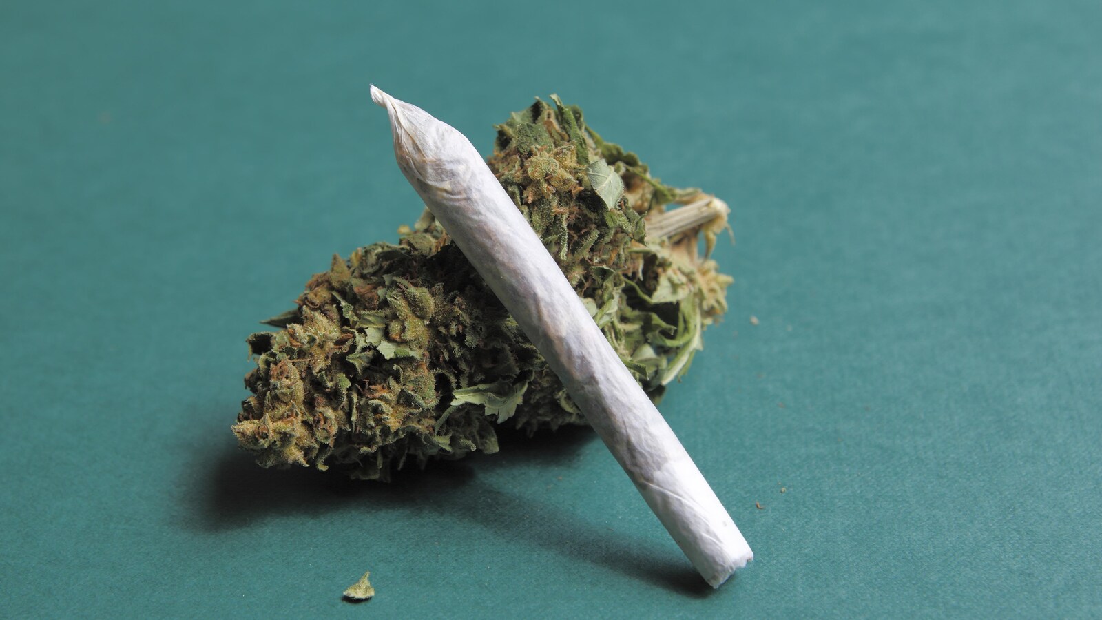 Un joint de marijuana.