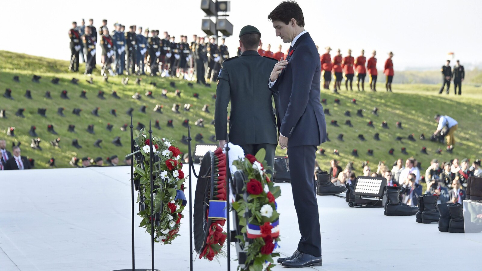 Le premier ministre Trudeau entreprend un long voyage qu'il débutera en France pour souligner la Bataille de Vimy et le 100e anniversaire de la Première Guerre mondiale.