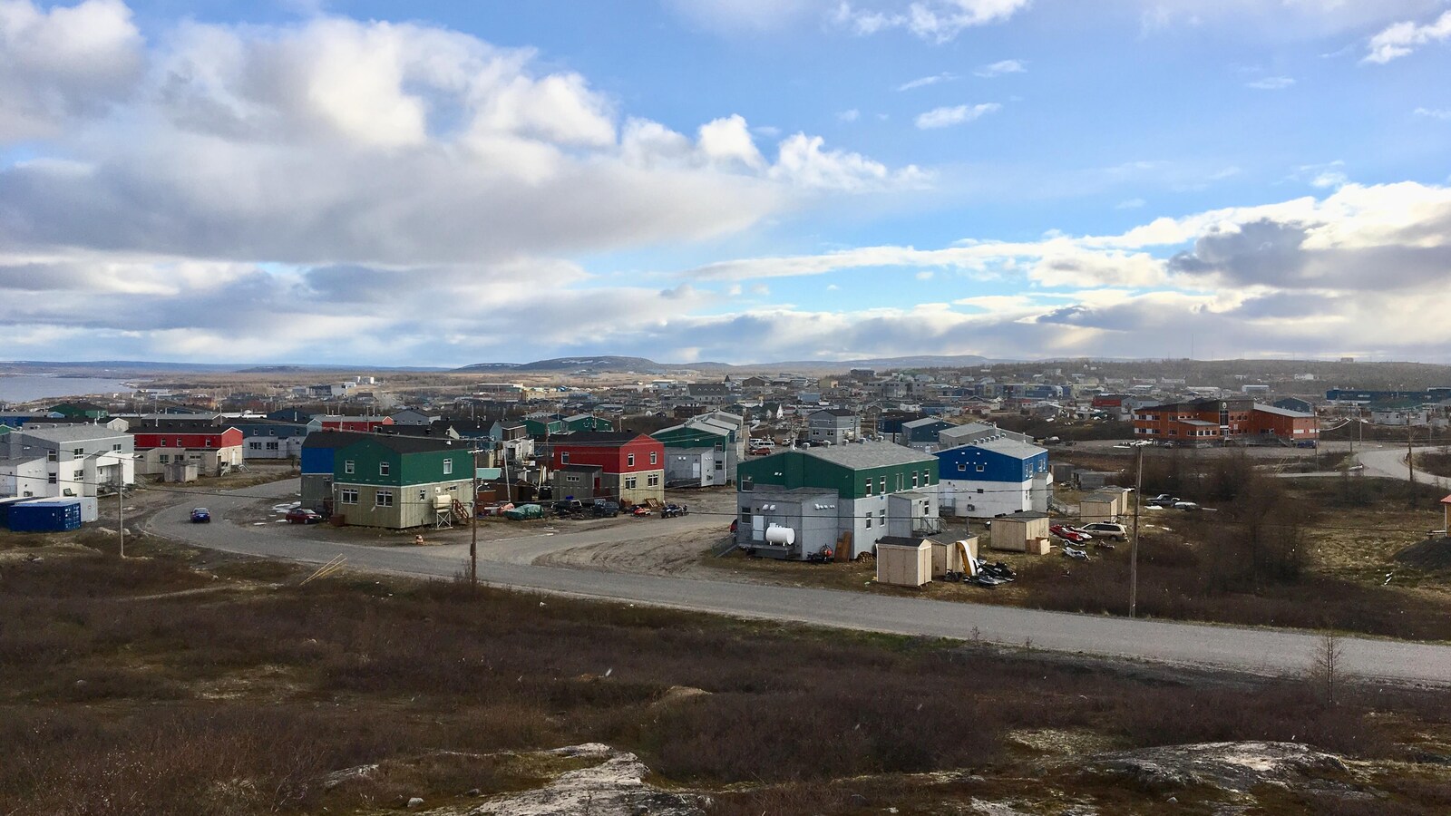 Le village nordique de Kuujjuaq, au Nunavik, dans le Nord du Québec.