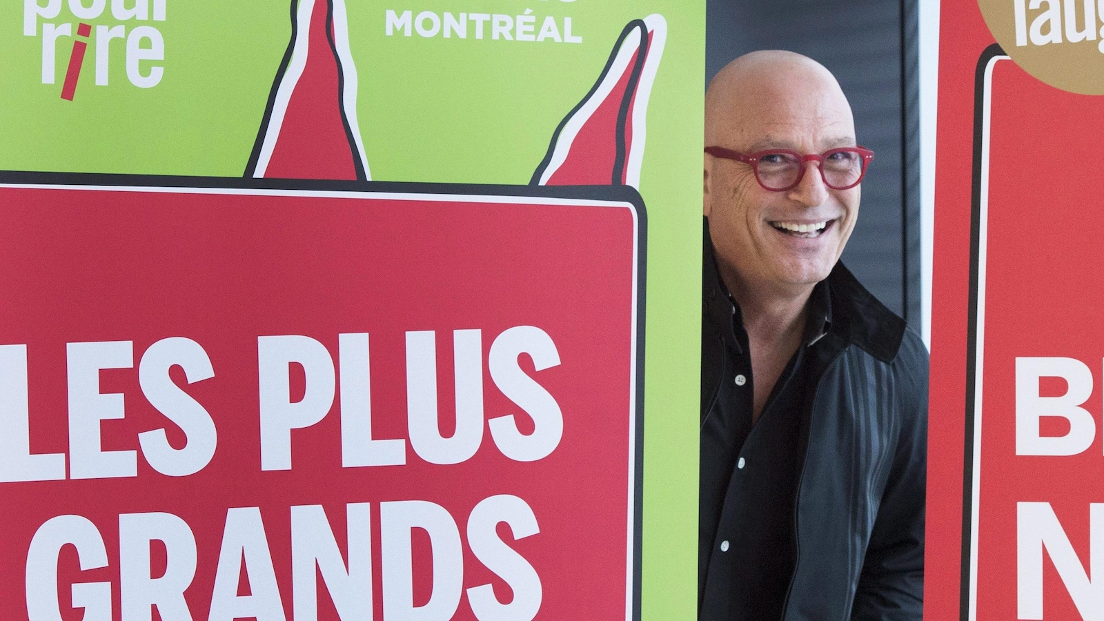 Howie Mandel est l'un des propriétaires de Juste pour rire.