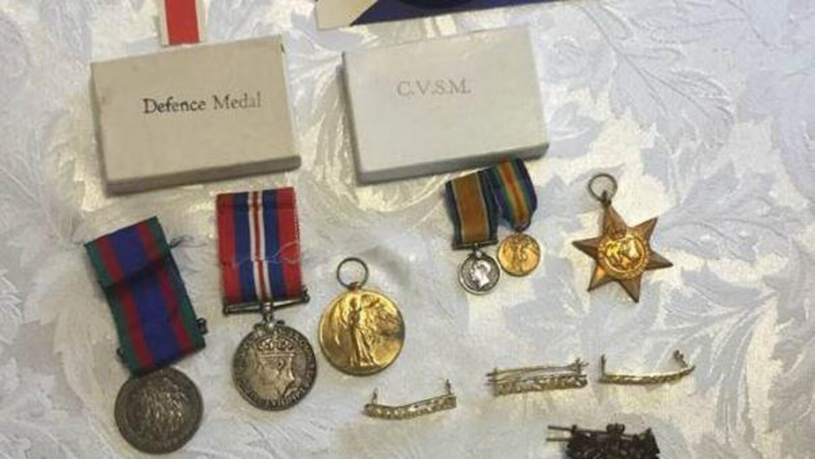 Des médailles militaires