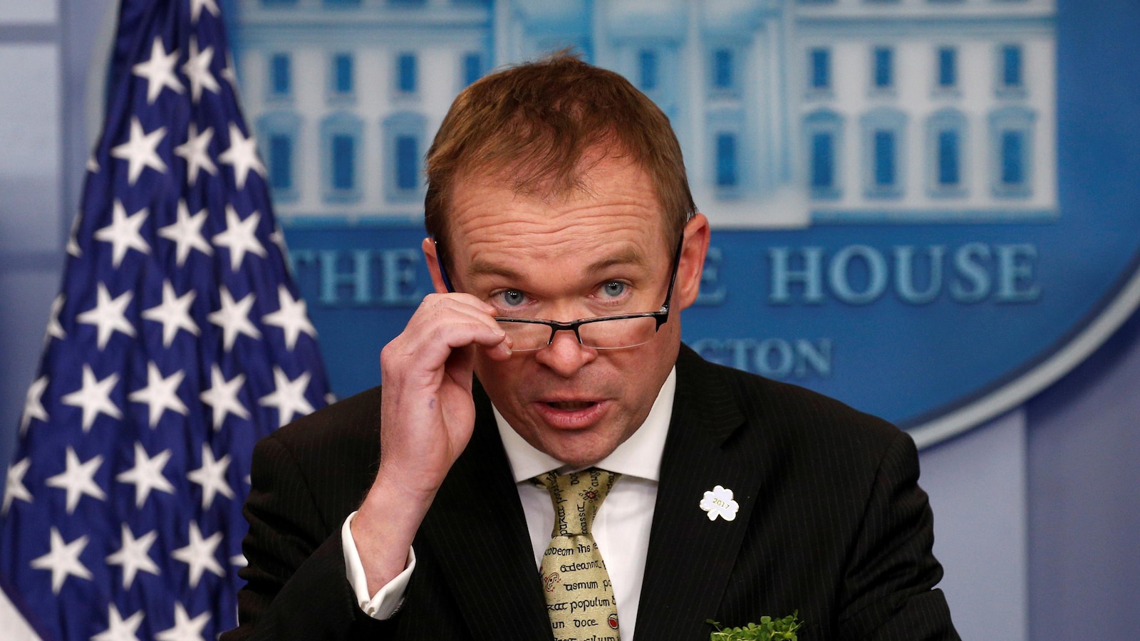 Le directeur du budget à la Maison-Blanche, Mike Mulvaney, dans la salle de presse de la Maison-Blanche