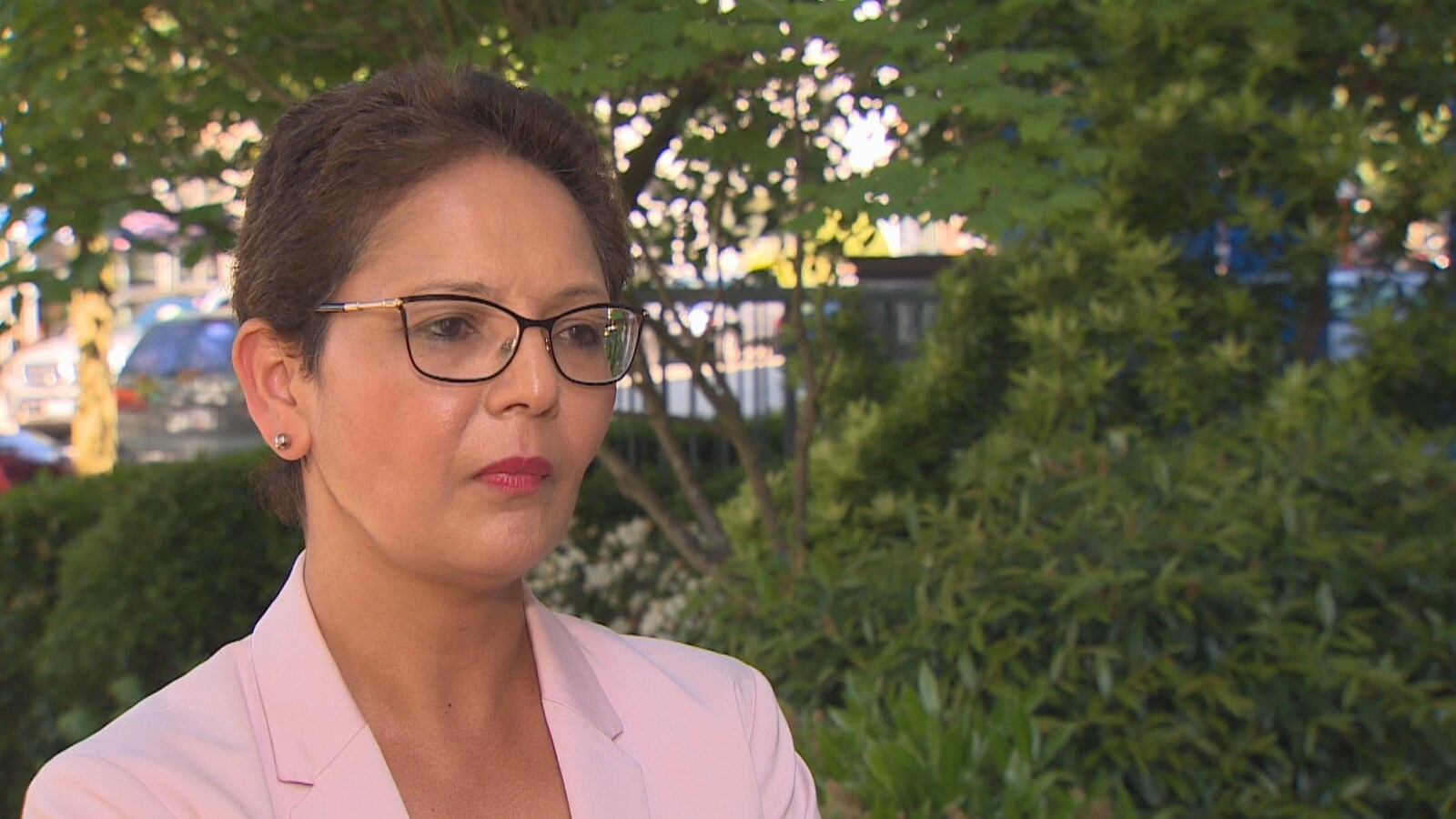 Padminee Chundunsing, la présidente de la Fédération des francophones de la Colombie-Britannique, en entrevue après la décision de la Cour fédérale sur le recours de l'organisme contre le gouvernement fédéral.