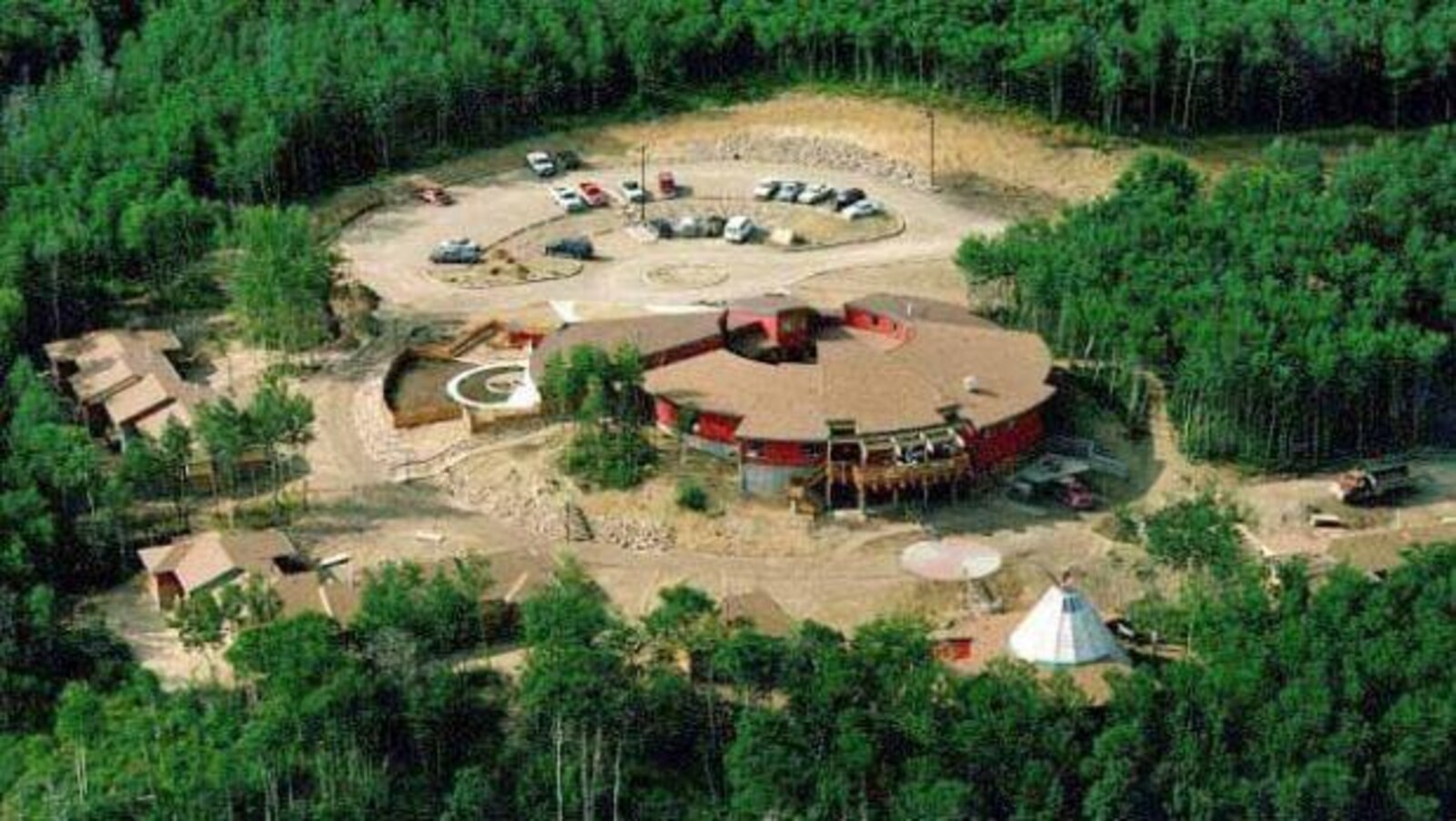 Vue aérienne du pavillon de ressourcement.