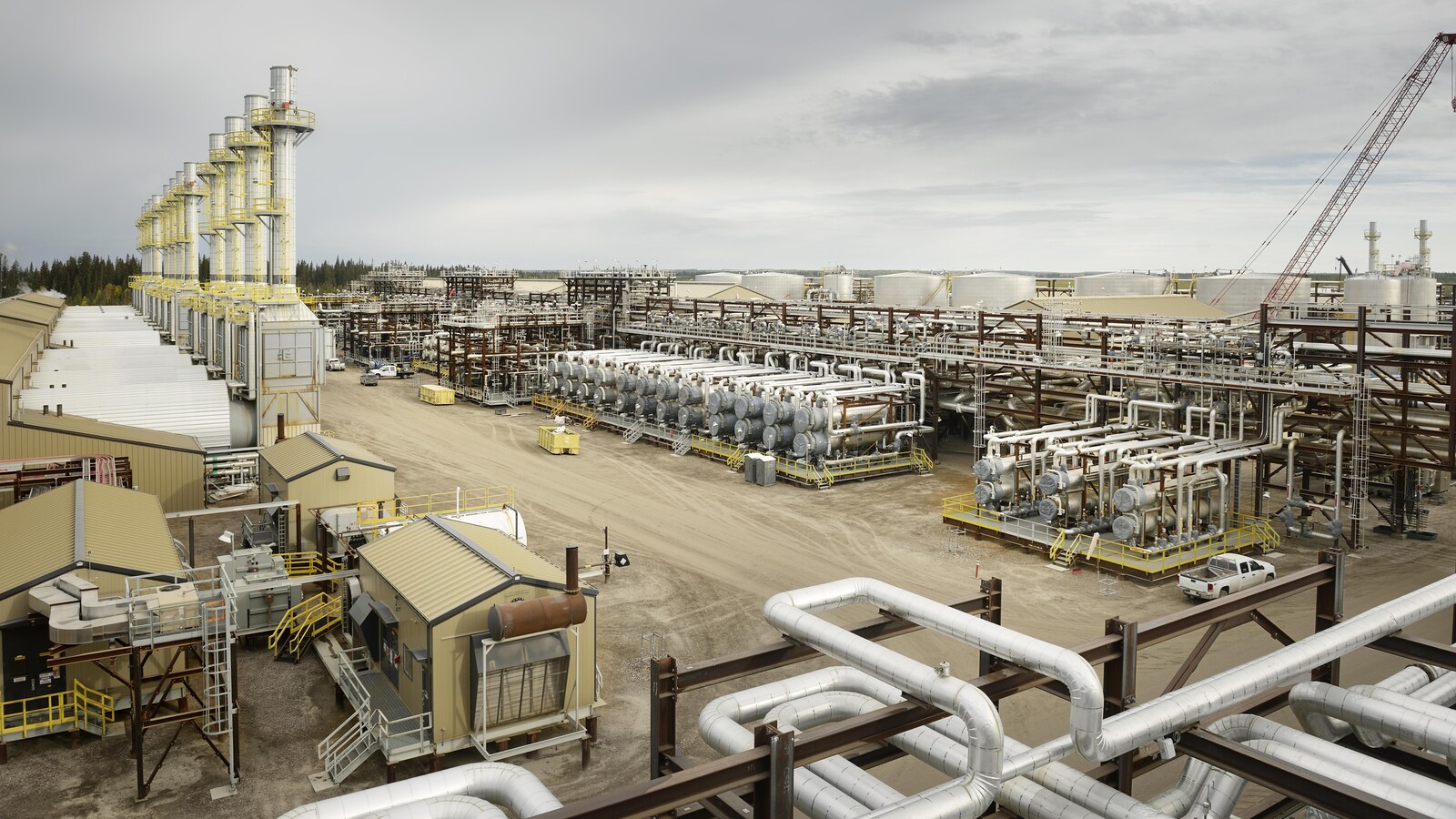 Vue de l'usine d'exploitation des sables bitumineux de Christina Lake.