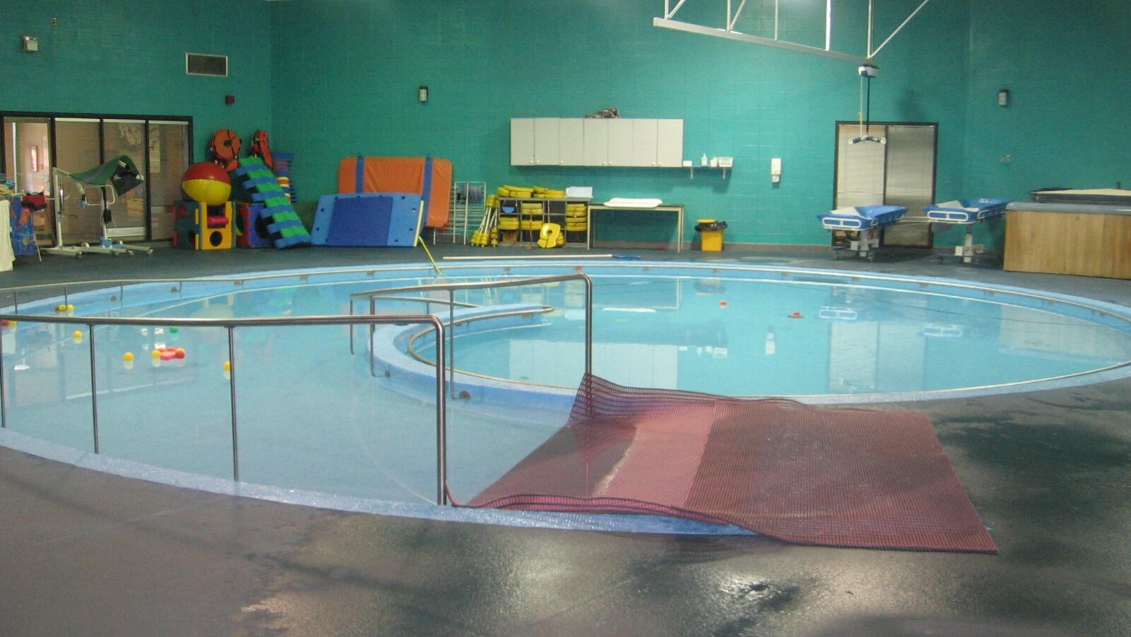Vue de la piscine.