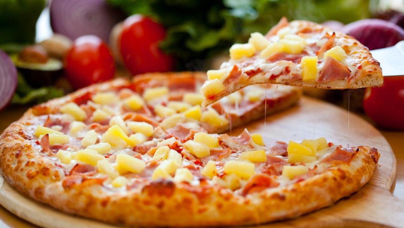 Une pizza hawaïenne