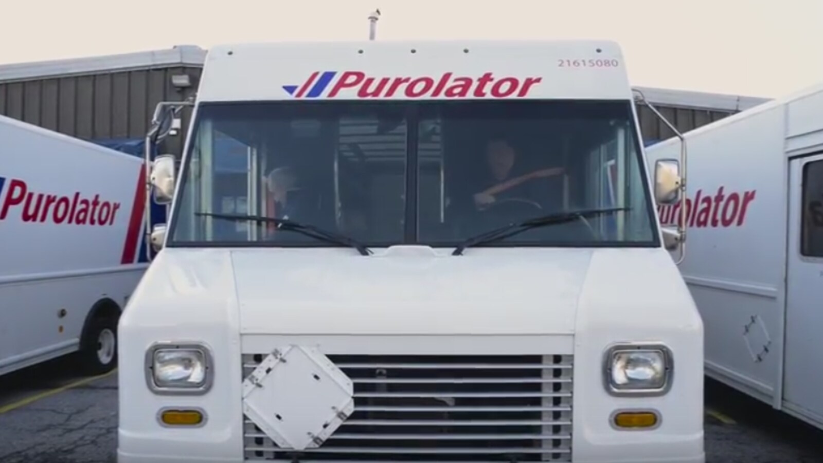 Photo de camions de Purolator