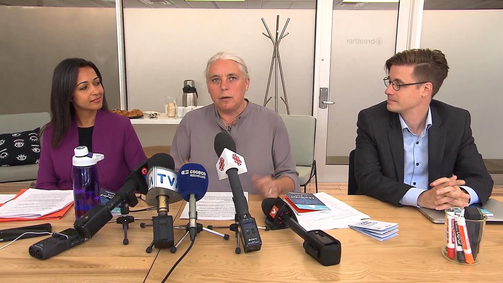Ruba Ghazal, Manon Massé et Simon Tremblay-Pepin.