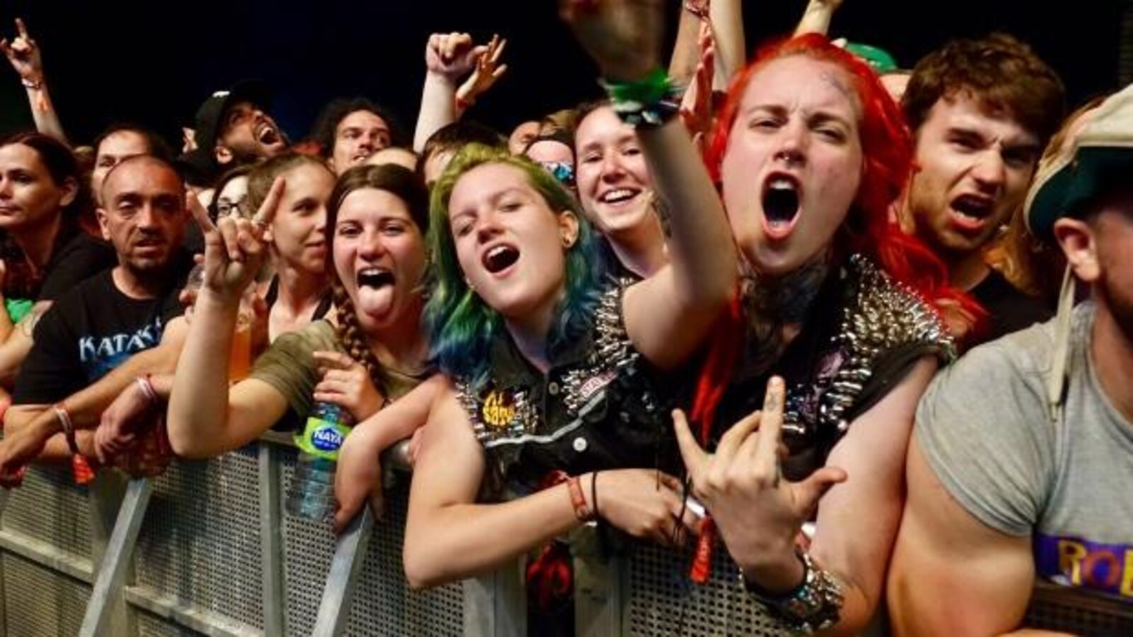 Une foule au Rockfest