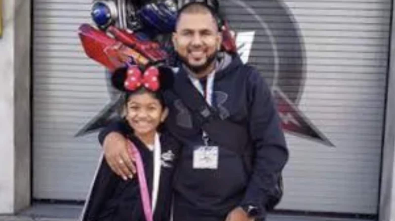 Une jeune fille et son père