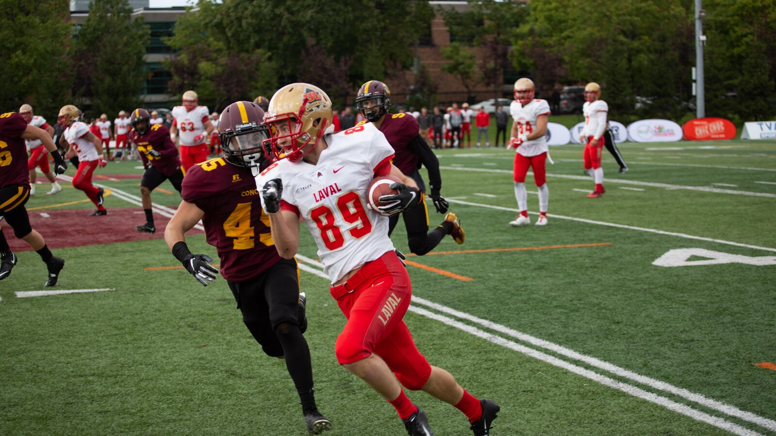 Le receveur Jordan Duprey