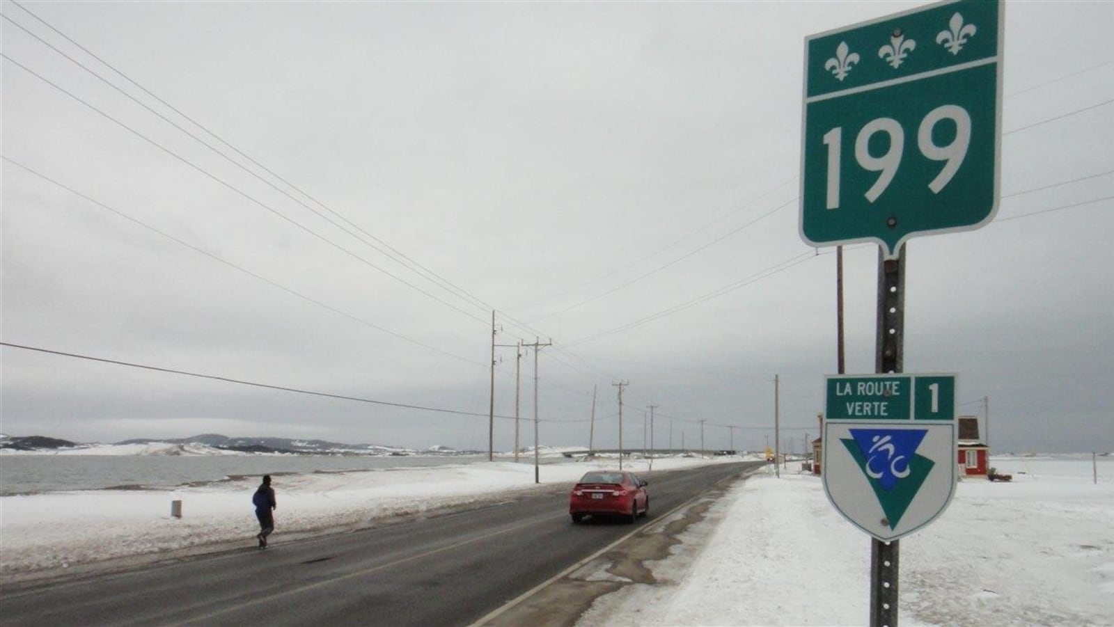 La route 199, l'hiver aux Îles-de-la-Madeleine