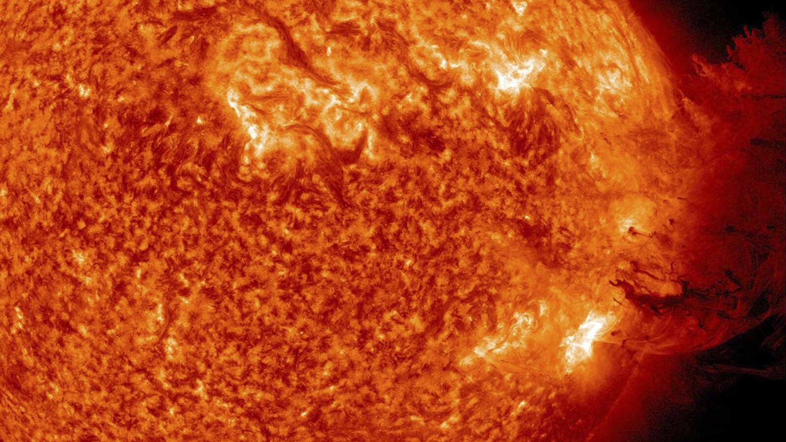 Une éruption solaire.