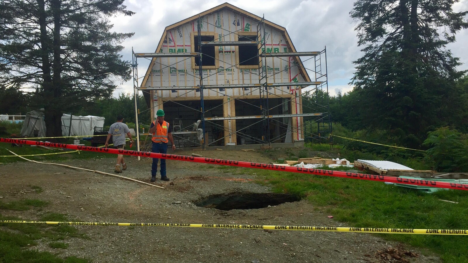 Autre affaissement de sol dans le secteur Lennoxville ICI RadioCanada.ca
