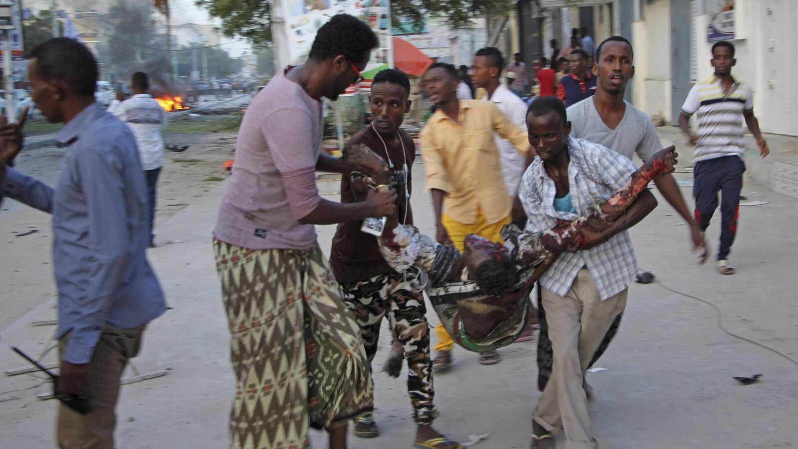 Les attentats se multiplient en Somalie. Le 8 mai 2017, une attaque à la voiture piégée à Mogadiscio avait fait au moins 6 morts et une dizaine de blessés.