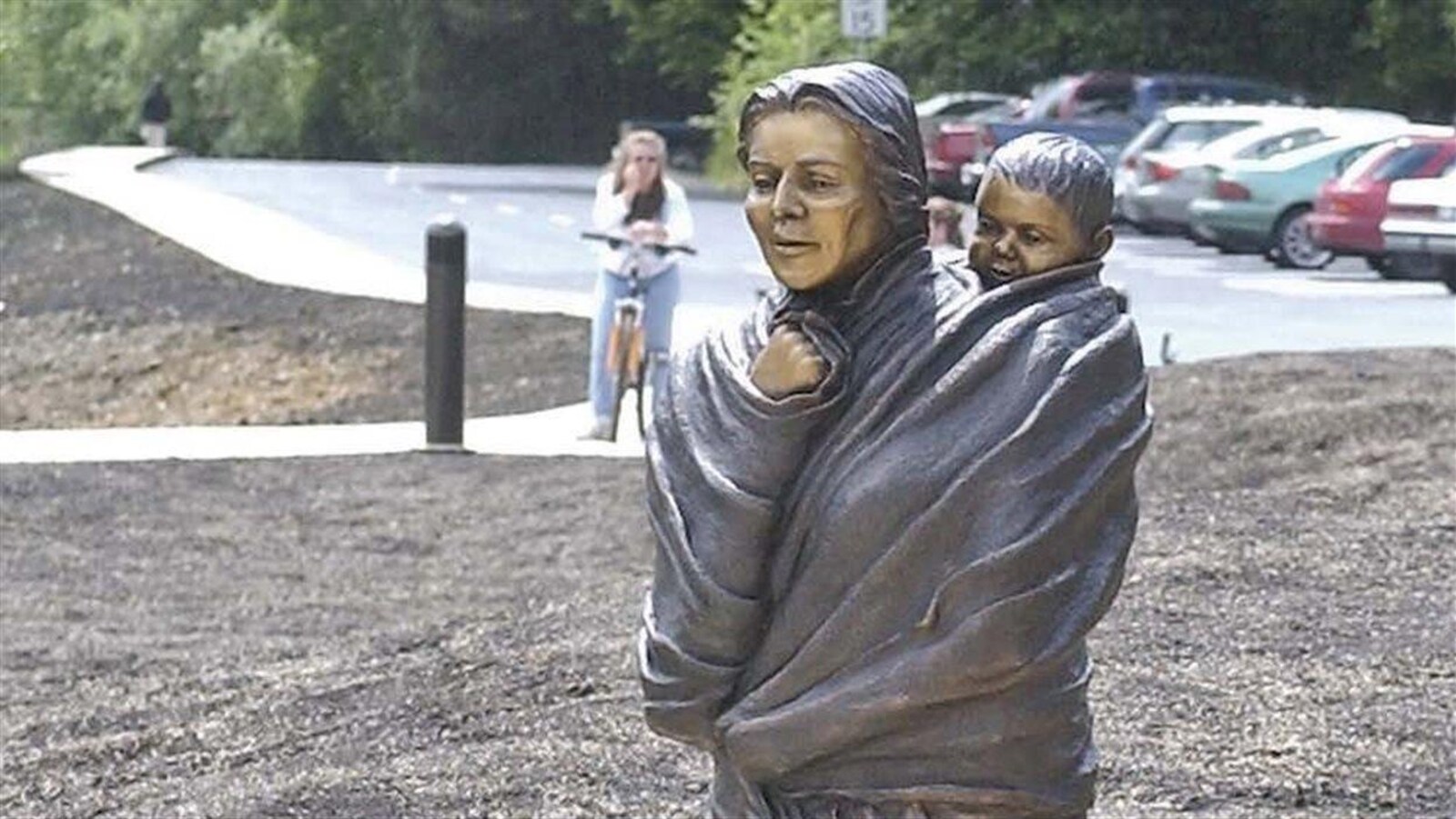 Une statue en bronze de Sacajawea