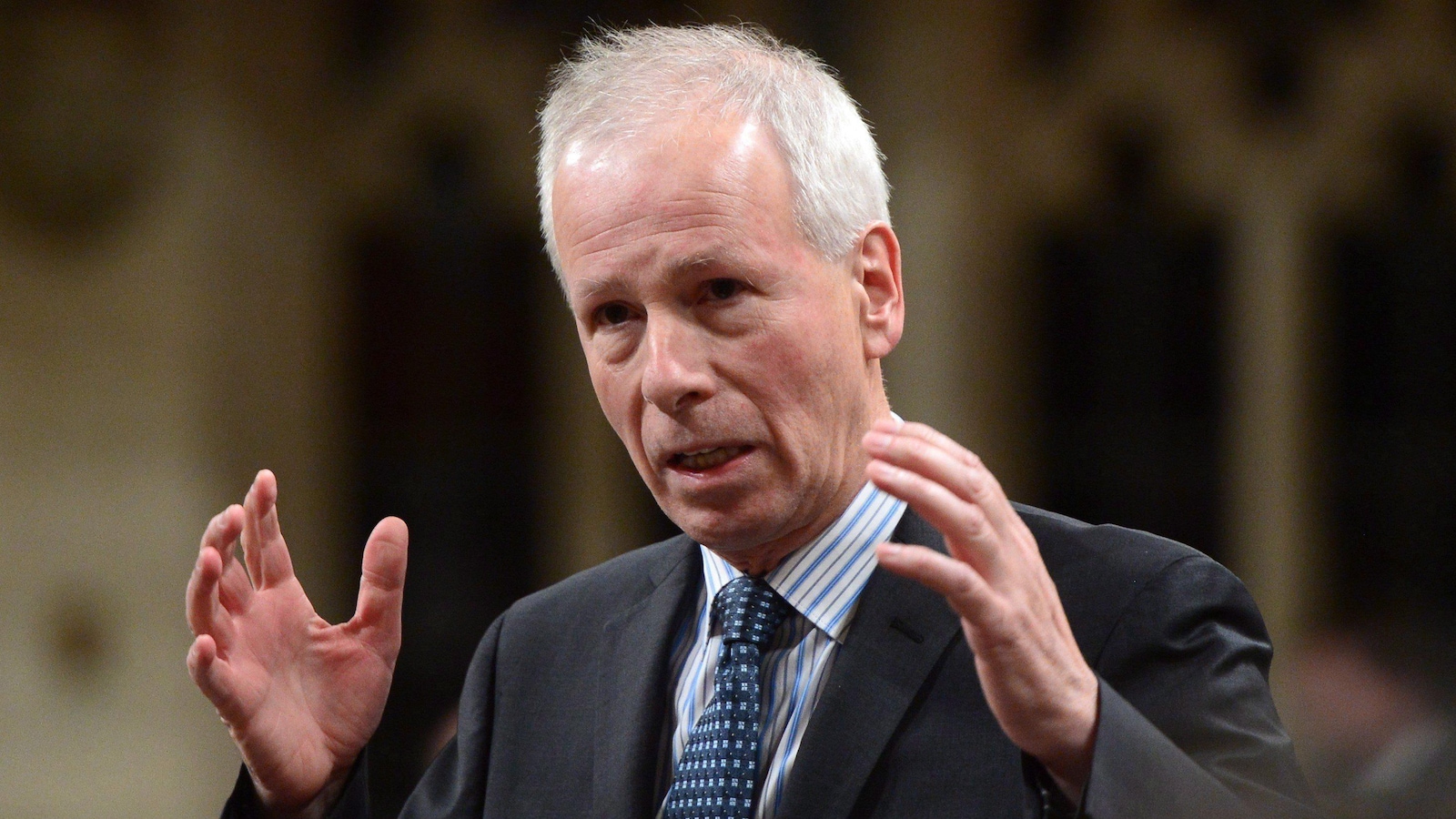 Le ministre des Affaires étrangères du Canada, Stéphane Dion, lors de la période des questions à la Chambre des communes