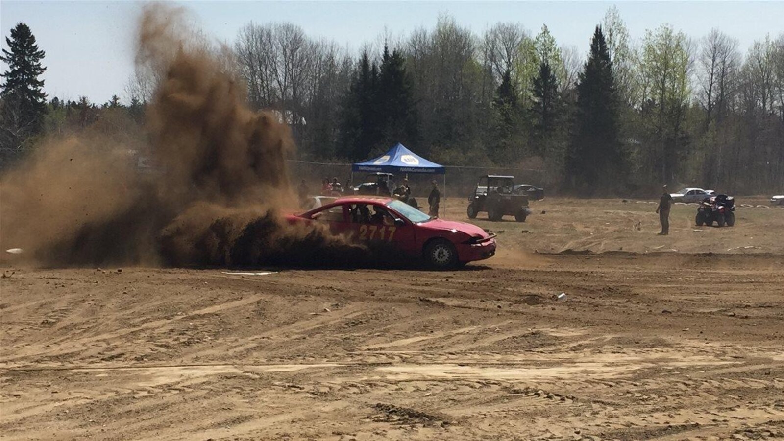 Course de stock-car à Laverlochère