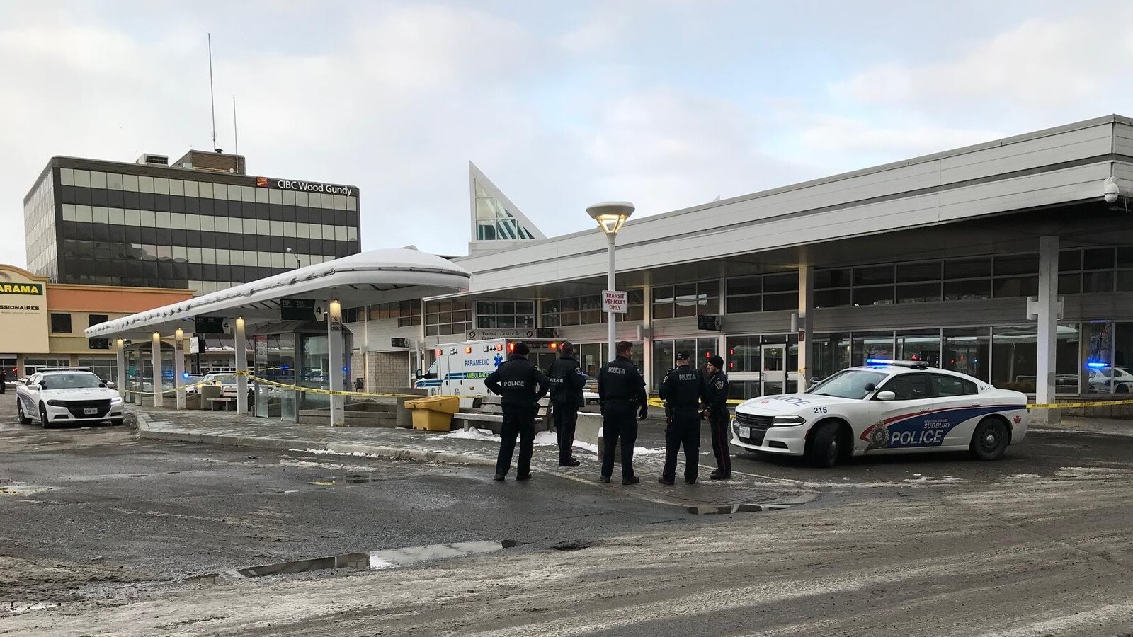Le centre des transports du Transit du Grand Sudbury.