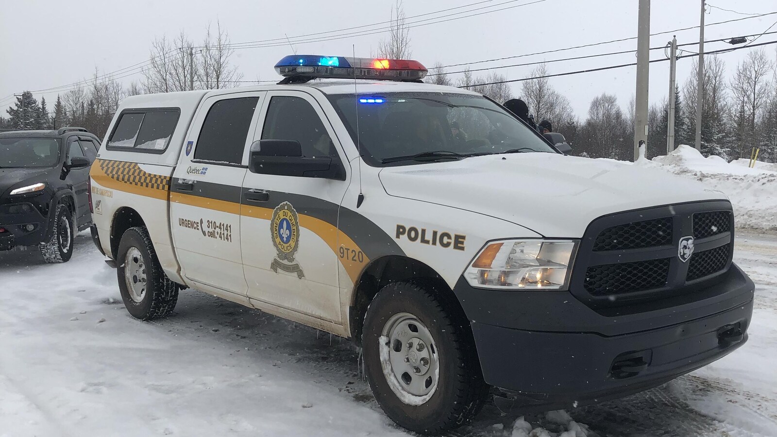 Un véhicule de la Sûreté du Québec en hiver