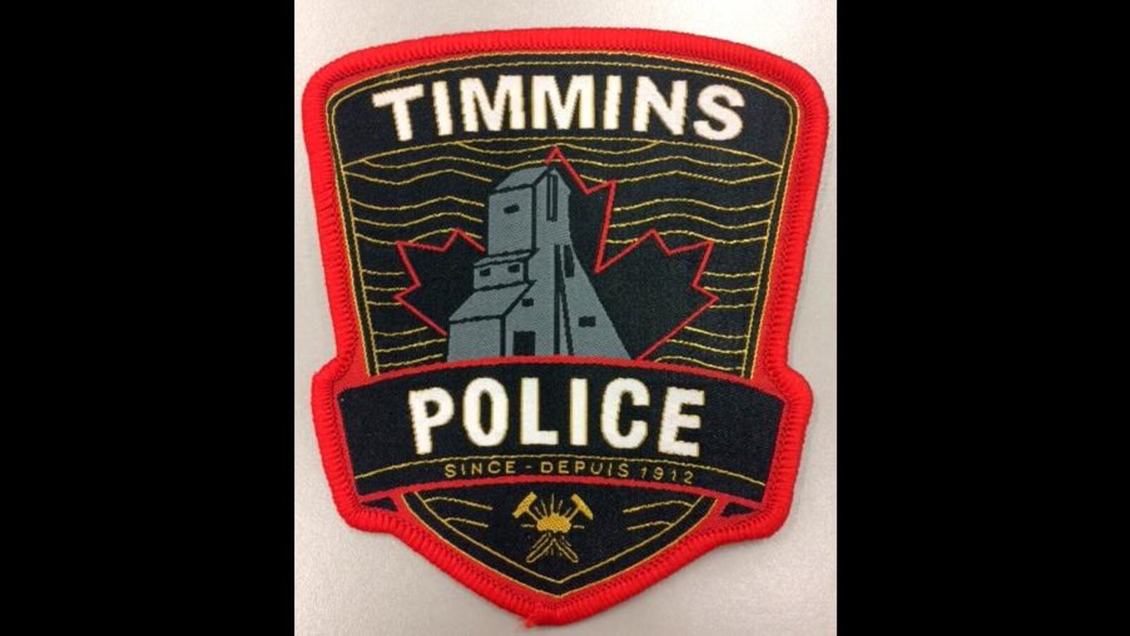 L'écussion de la police de Timmins