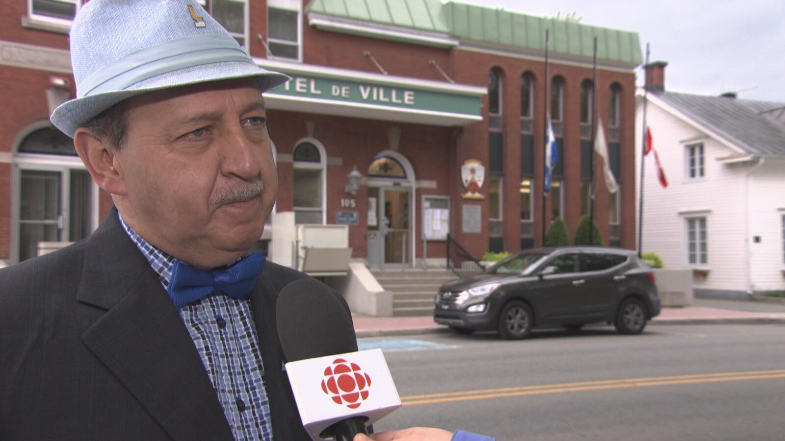 Le maire de Louiseville, Yvon Deshaies.